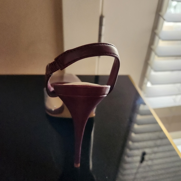 Shoes - Picture 3 of 6